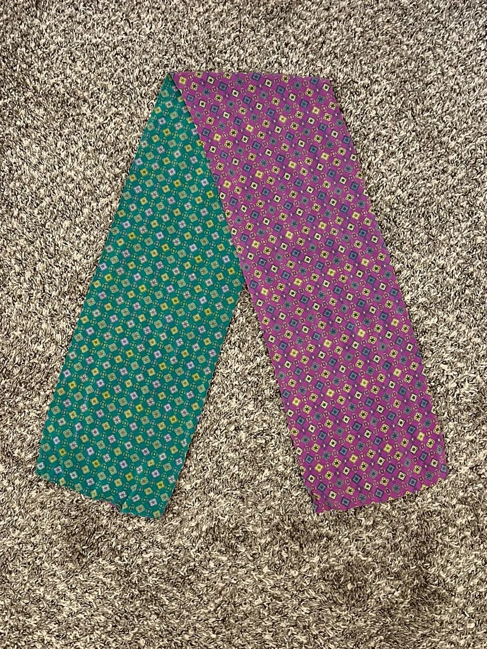 Vintage purple green silk diamond patterned neck scarf geometric retro mod